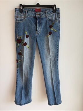 Azita Embroidered Floral Blue Women’s Jeans